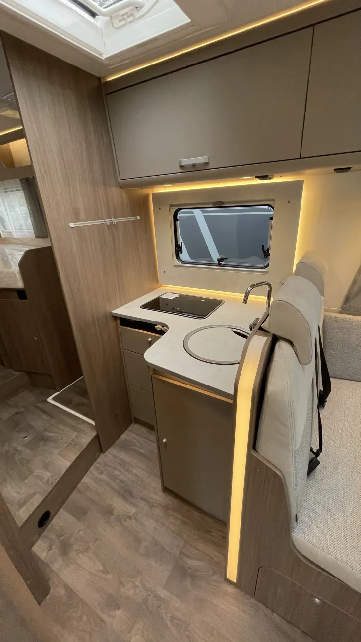 Fahrzeugbild Carado T 447 Abverkauf Ausstellungswagen 26 #12
