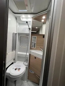 Fahrzeugbild Malibu Van first class - two rooms GT skyview 640 LE RB Fiat (752) #34