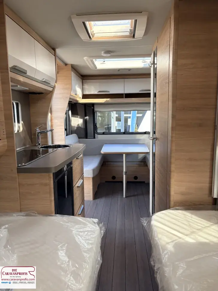 Fahrzeugbild Knaus Südwind 460 EU Black Selection Mod. 2027 - Gas #14