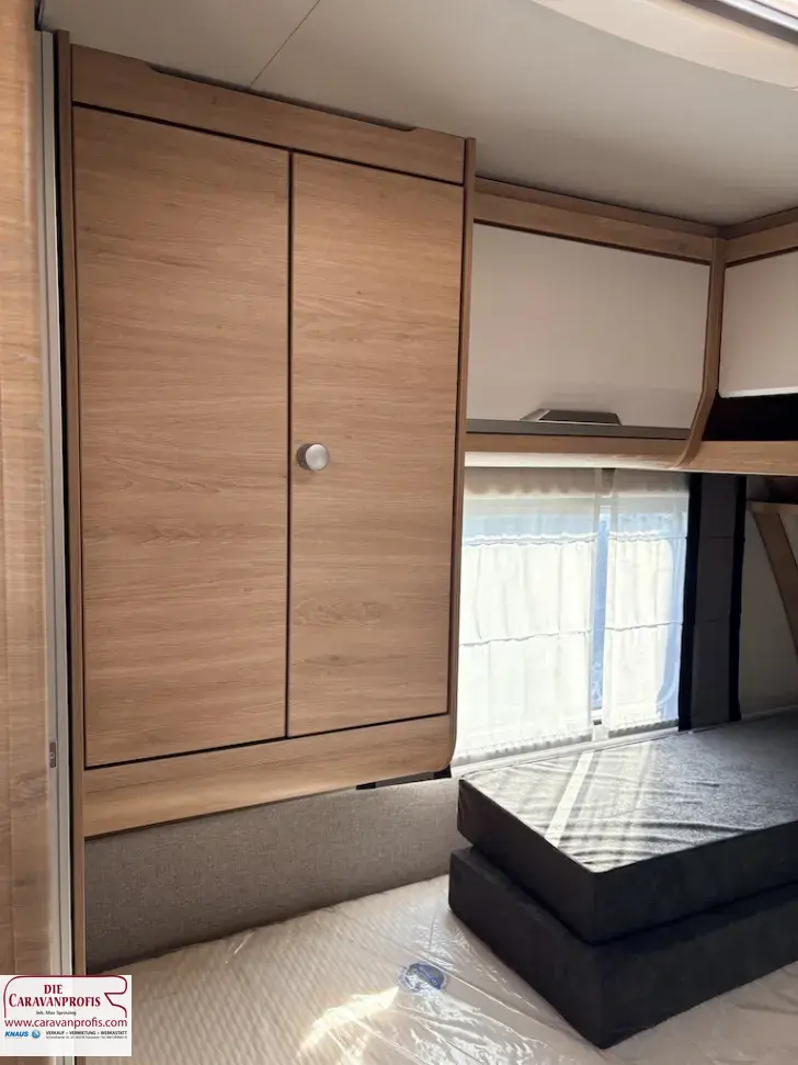 Fahrzeugbild Knaus Südwind 460 EU Black Selection Mod. 2027 - Gas #16