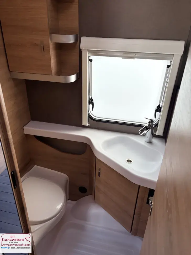 Fahrzeugbild Knaus Südwind 460 EU Black Selection Mod. 2027 - Gas #18