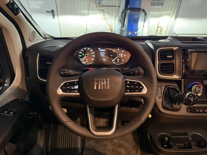 Fahrzeugbild Weinsberg CaraCompact 600 MEG ED. [PEPPER] MJ2026 #4