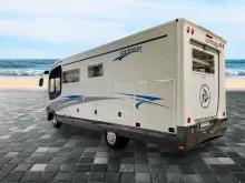 Fahrzeugbild Carthago M LINER 57 Aut./Festbett/Hubbett/2x Klima/Garage #4
