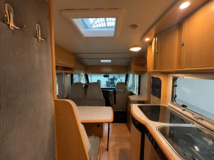 Fahrzeugbild Dethleffs Globetrotter I 6970/Festbett/AHK/Garage/SAT #10