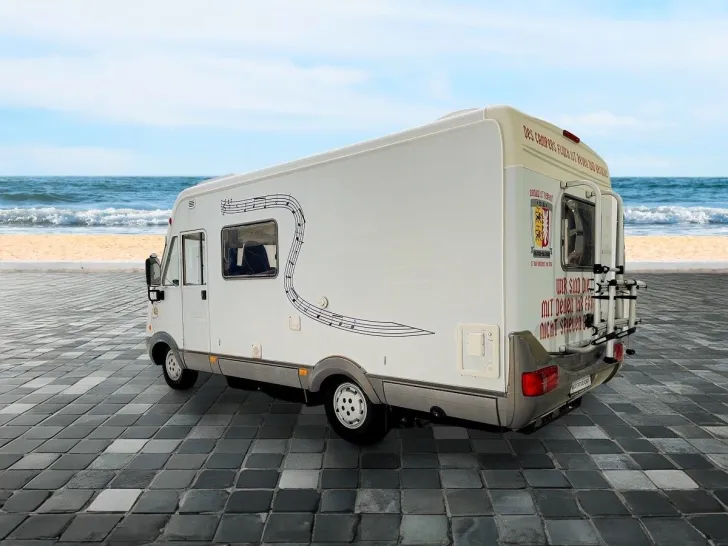 Fahrzeugbild Hymer B 574/Automatik/Festbett/Klima/Markise/Solar #3