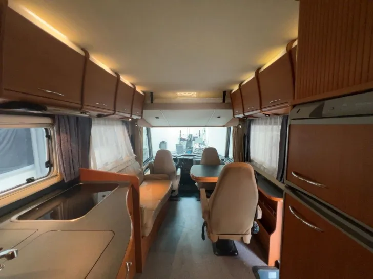 Fahrzeugbild Niesmann + Bischoff Flair I 7100/Festbett+Hubbett/2xKlima/Solar #9