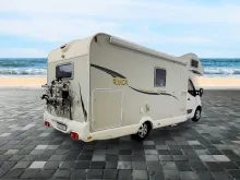 Fahrzeugbild Rimor Katamarano5/Festbett/Garage/Klima/Markise/145 PS #4