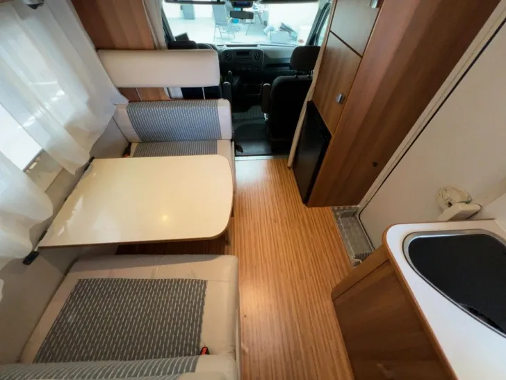 Fahrzeugbild Rimor Katamarano5/Festbett/Garage/Klima/Markise/145 PS #9