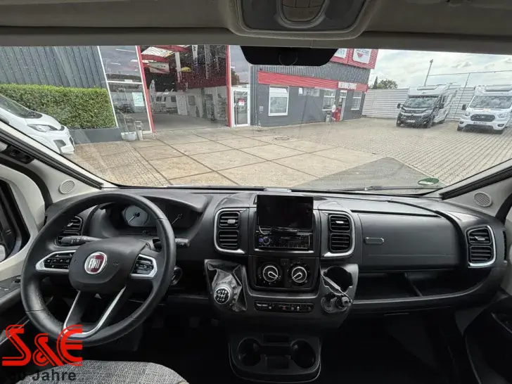 Fahrzeugbild Dethleffs Globetrail 600 DS Fiat #20