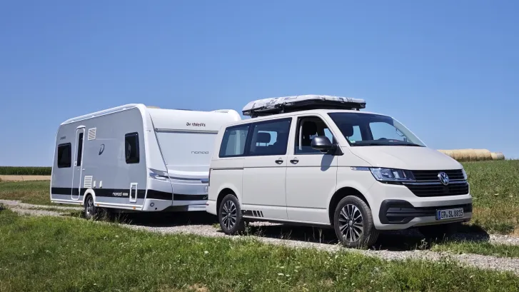 Fahrzeugbild Dethleffs Nomad 560 FR Vollausstatt Klima Wintercampi #1