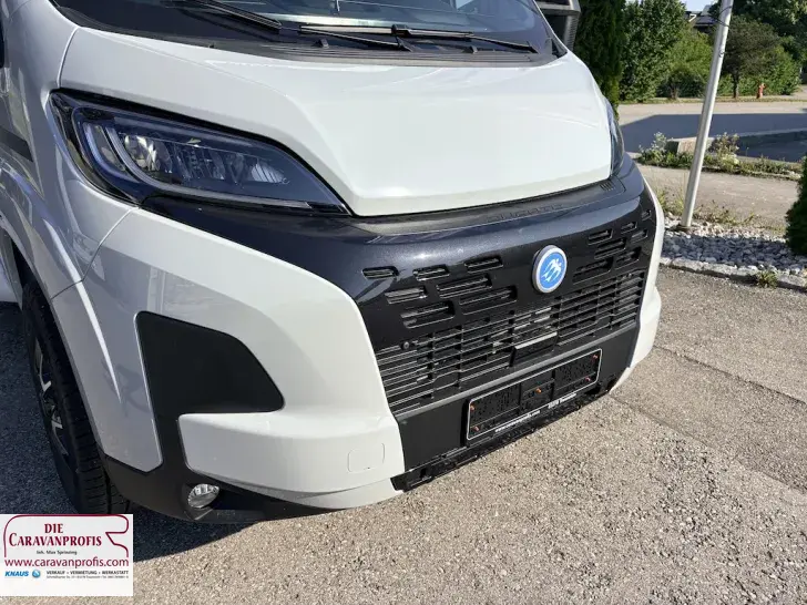 Fahrzeugbild Knaus L!VE TI 590 MF Platinum Selection Live 2027 #11