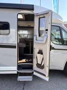 Fahrzeugbild Knaus L!VE TI 590 MF Platinum Selection Live 2027 #18