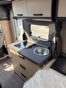 Fahrzeugbild Knaus L!VE TI 590 MF Platinum Selection Live 2027 #24
