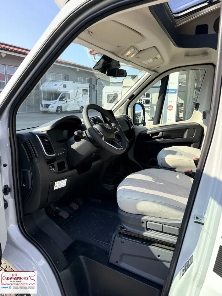 Fahrzeugbild Knaus L!VE TI 590 MF Platinum Selection Live 2027 #38