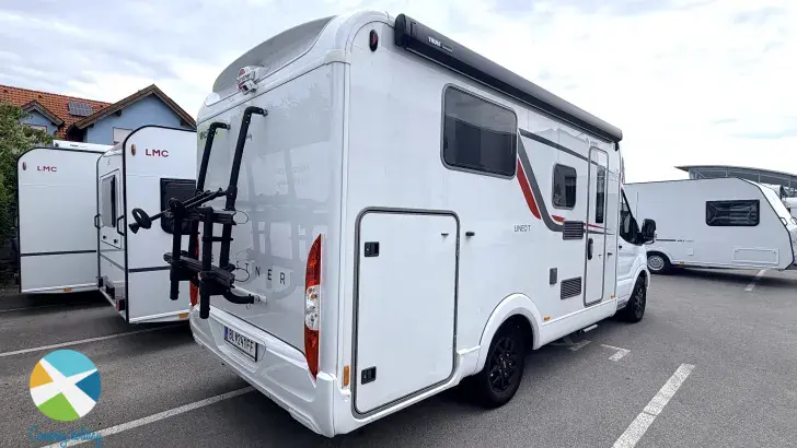 Schräg Vorne Bürstner Lineo T 620 G