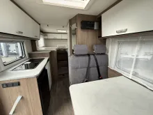 Fahrzeugbild Carado VAN V337 Pro+ Solar, Safety Paket #10