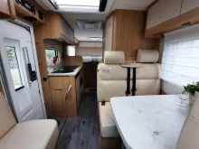 Fahrzeugbild LMC Cruiser V 643 70 Jahre Verfüg./Sparen Sie 6.476,- € #5