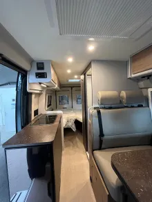 Fahrzeugbild Bürstner B66 640 C #13