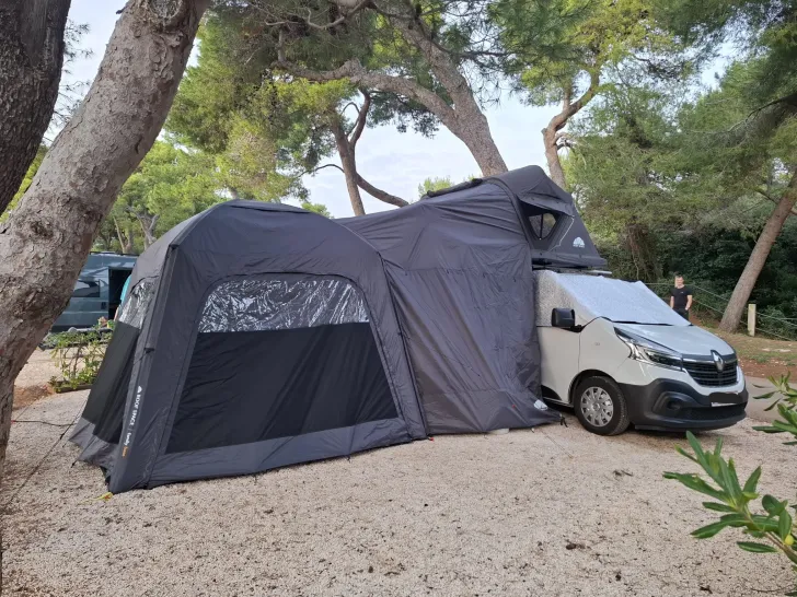 Fahrzeugbild Renault Trafic 2.0 DCI Gut gepflegt, Neuwertig #5