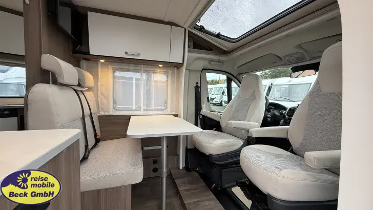 Fahrzeugbild Carado VAN 337 Sondermodell 20 Jahre #10