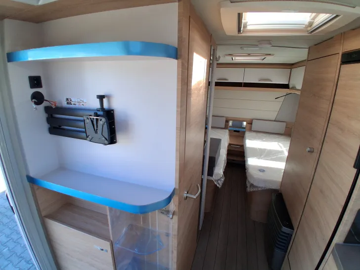 Fahrzeugbild Knaus Südwind 540 UE Black Selection Modell 2027 #7