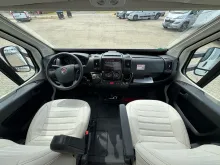 Fahrzeugbild Mobilvetta Krosser 86 - Einzelbetten, Hubbett, Standklima #16