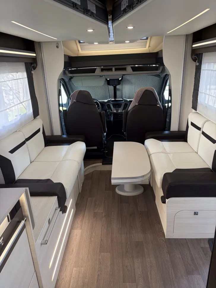 Grundriss Nacht Chausson Welcome 630 Premium 1.Hand -, Sommer-, Carport