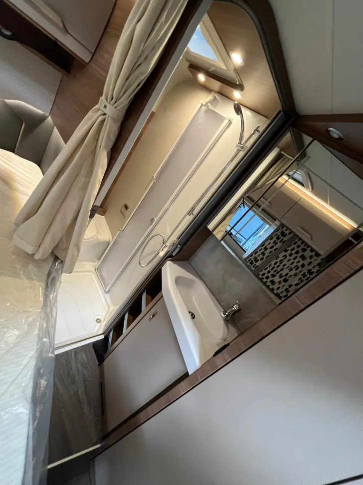Fahrzeugbild Knaus Van TI 550 MF #9