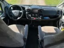 Fahrzeugbild Pössl Roadcruiser 640 Längsbett Solar MaxxFan H #4