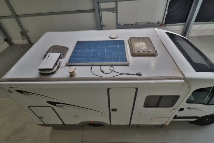 Fahrzeugbild Knaus Sun Ti 600 / Festbett / Klima / Preisgarantie #5