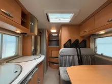 Fahrzeugbild Knaus Sun Ti 600 / Festbett / Klima / Preisgarantie #9