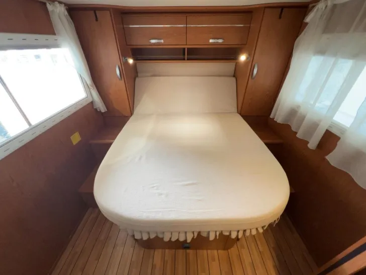 Fahrzeugbild XGO Coupe 304/Queensbett/Klima/Markise/Solar #11