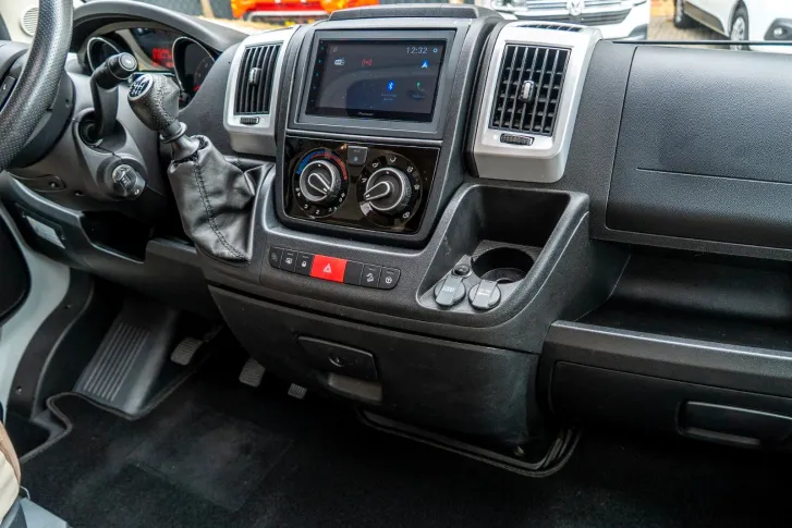 Fahrzeugbild Pilote P 600 P Essentiel SAT*TV*Lithium*2xSolar*Kamera* #13