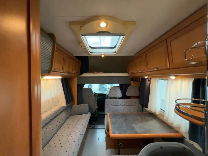 Fahrzeugbild Hymer Camp C 544/5 Schlafplätze/Markise/SAT #8
