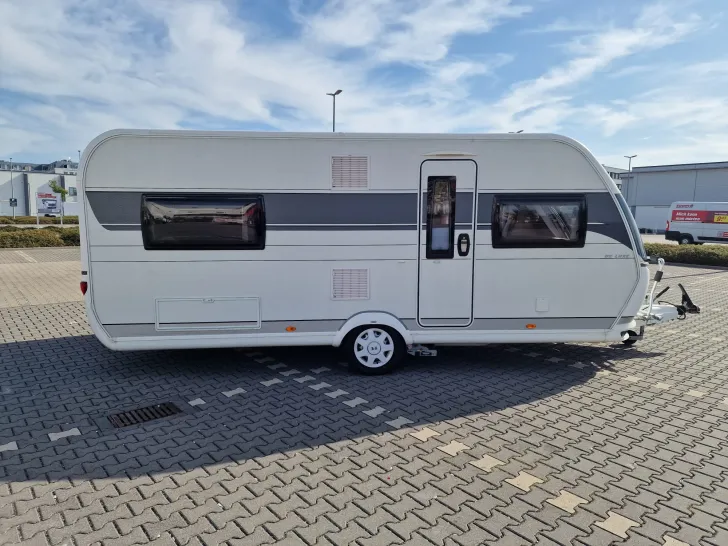 Fahrzeugbild Hobby De Luxe 540 FU Gut Gepflegeter Wohnwagen #4