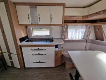 Fahrzeugbild Hobby De Luxe 540 FU Gut Gepflegeter Wohnwagen #9