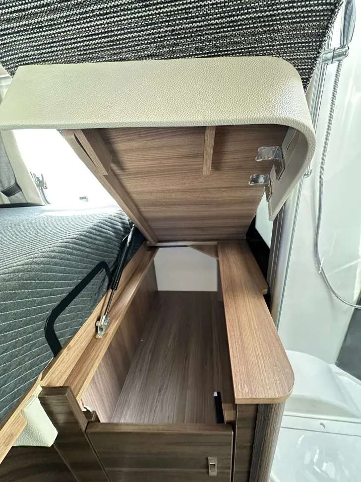 Fahrzeugbild Knaus Sun I 700 LEG HY4 Stützen, Lithiumionen Bat. #19
