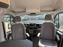 Fahrzeugbild Sunlight Camper Van Ibex 604D 4x4 Lithium #9