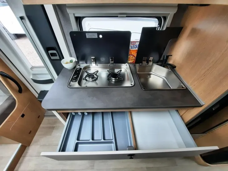 Fahrzeugbild Hobby ONTOUR T 710 GE Verfüg./Sparen Sie 17.557,- € #12