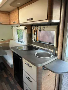 Fahrzeugbild Weinsberg CaraOne 400 LK Autark, Solar, Vorzelt, Radtr? #9