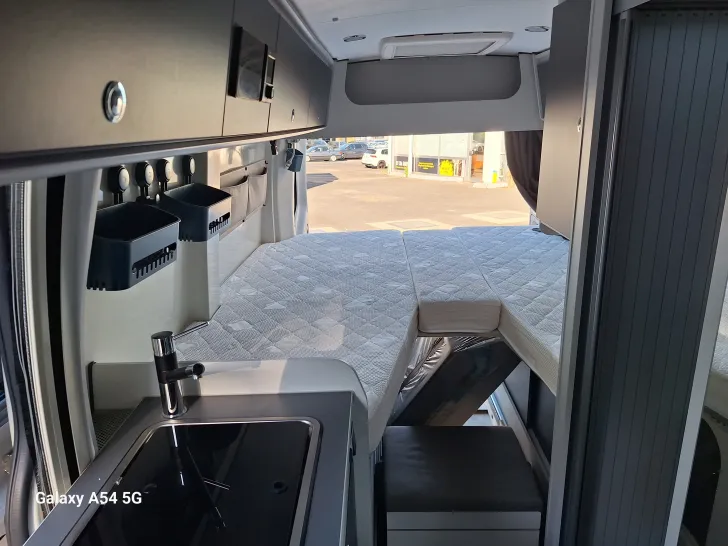 Fahrzeugbild Ahorn Camp Van 620 Auflastung 4,0t,AHK,Markise #9