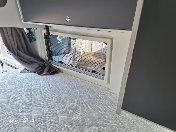 Fahrzeugbild Ahorn Camp Van 620 Auflastung 4,0t,AHK,Markise #11