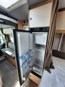 Fahrzeugbild Hobby ONTOUR T 700 FH Verfüg./Sparen Sie 22.709,- € #11
