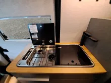 Fahrzeugbild Hymer Redwood 600 Schlafdach, Fahrkomfortpaket, Autark #14