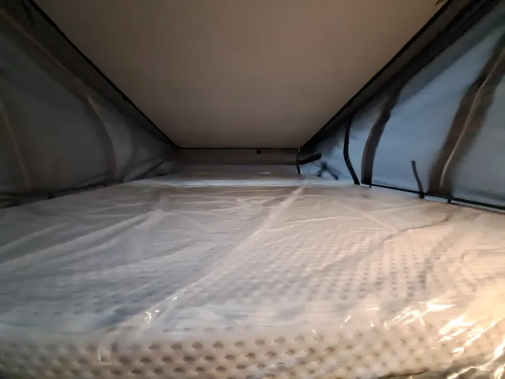 Fahrzeugbild Hymer Redwood 600 Schlafdach, Fahrkomfortpaket, Autark #18