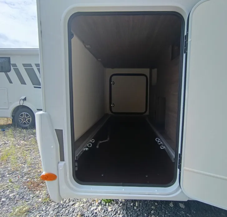Fahrzeugbild Carado V 337 SEASON SALE: bis zu 9.000 EUR sparen! #33