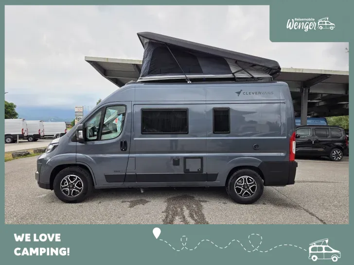 Fahrzeugbild Clever SELECT LINE Tour 4-Bett-Camper auf 5,4 Metern #9