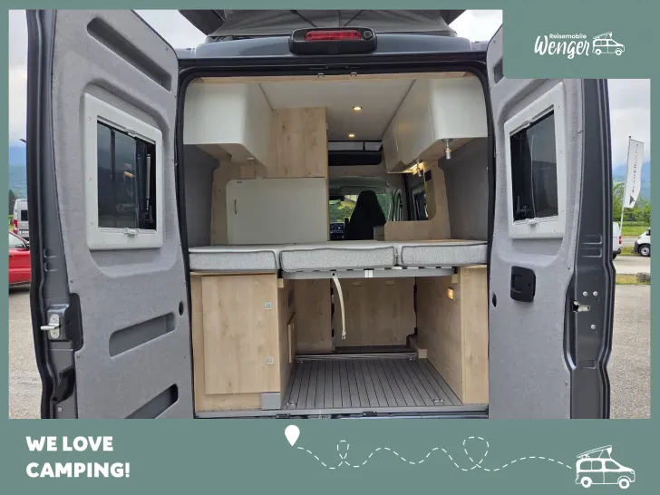 Fahrzeugbild Clever SELECT LINE Tour 4-Bett-Camper auf 5,4 Metern #18
