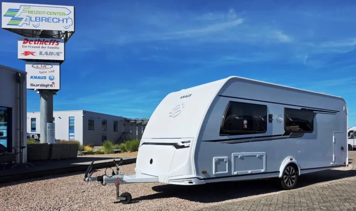 Fahrzeugbild Knaus Südwind 540 FDK Black Selection Verfüg./Sparen Sie 5.506,- € #1