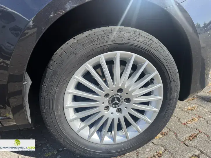 Fahrzeugbild Crosscamp Base X Vito V3*AHK*4x4*190PS*NAVI*DISTRONIC* #6